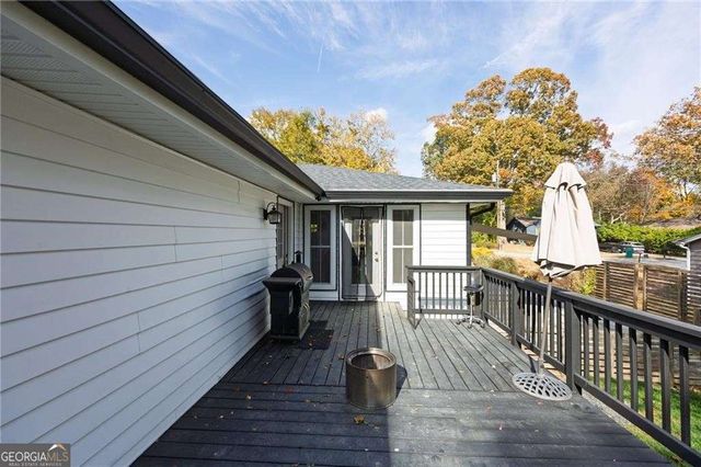 982 Oakdale Drive SE, Smyrna, GA 30080