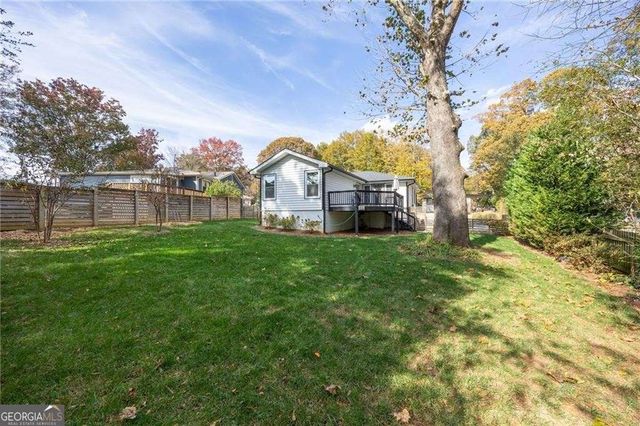 982 Oakdale Drive SE, Smyrna, GA 30080