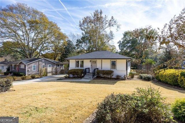 982 Oakdale Drive SE, Smyrna, GA 30080