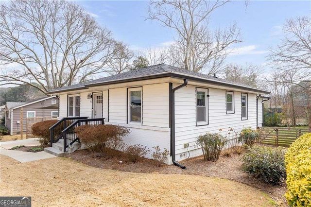 982 Oakdale Drive SE, Smyrna, GA 30080