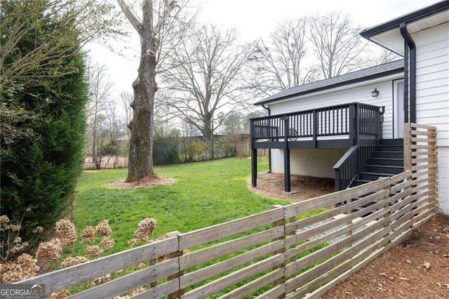 982 Oakdale Drive SE, Smyrna, GA 30080