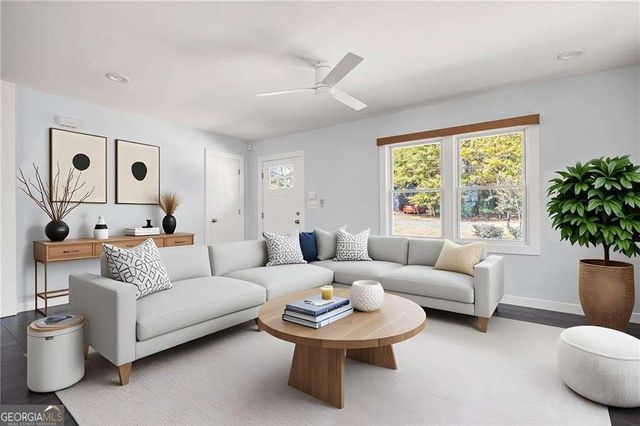 982 Oakdale Drive SE, Smyrna, GA 30080