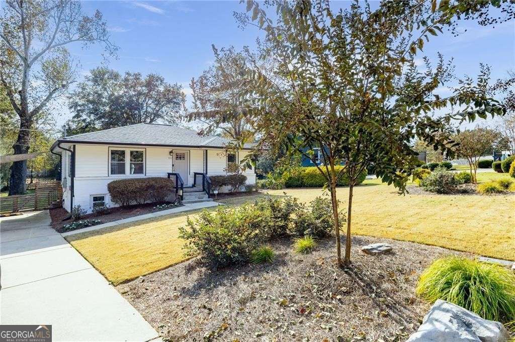 982 Oakdale Drive SE, Smyrna, GA 30080