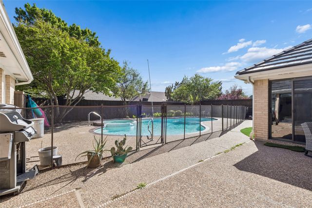 7032 Bremerton Drive, Dallas, TX 75252