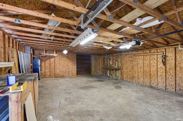 2433 Hollywood Place, South Bend, IN 46616