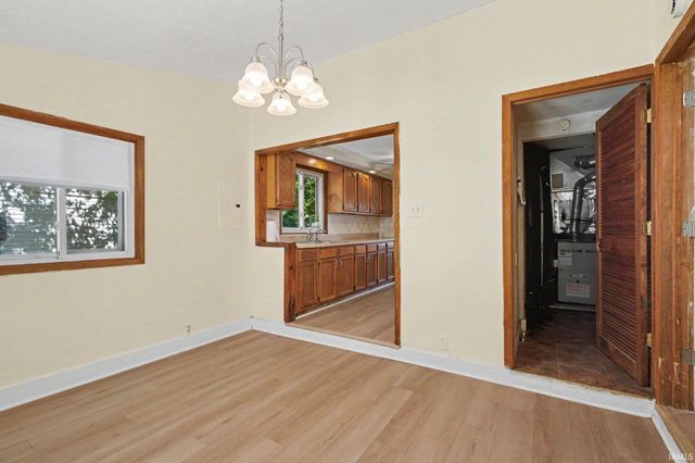 2433 Hollywood Place, South Bend, IN 46616