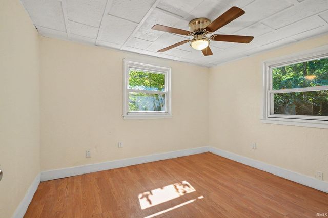 2433 Hollywood Place, South Bend, IN 46616