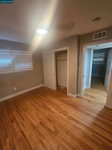 701 Dundee Way, Stockton, CA 95210