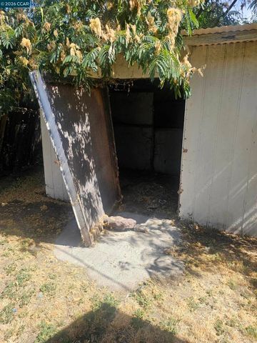 701 Dundee Way, Stockton, CA 95210