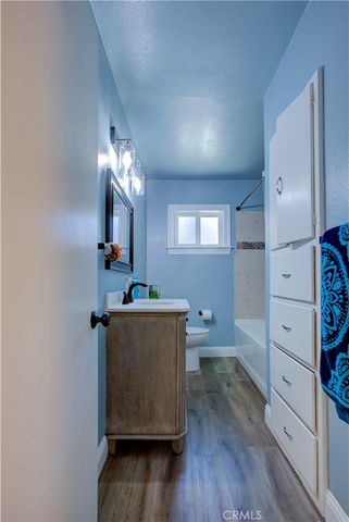 1161 W 2nd, Merced, CA 95341