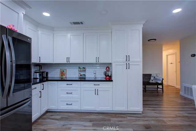 1161 W 2nd, Merced, CA 95341