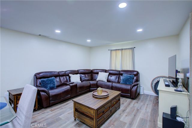 1161 W 2nd, Merced, CA 95341