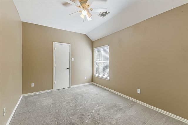 15 Filigree Pines Place, The Woodlands, TX 77382