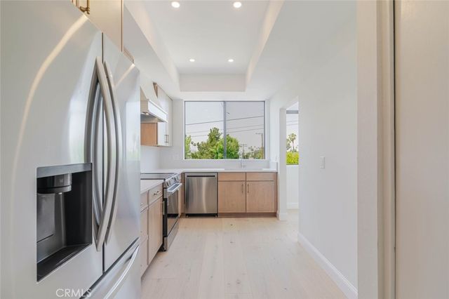 1305 N Columbus 208, Glendale, CA 91202