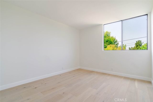 1305 N Columbus 208, Glendale, CA 91202