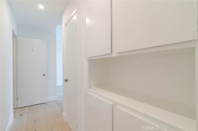 1305 N Columbus 208, Glendale, CA 91202