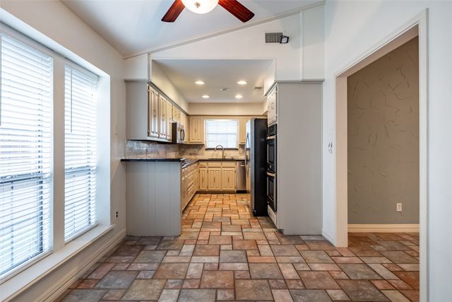 6604 Gretchen Lane, Dallas, TX 75252