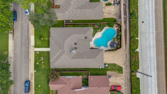 6604 Gretchen Lane, Dallas, TX 75252