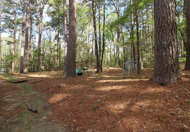 603 Pine Cone Drive, Haughton, LA 71037