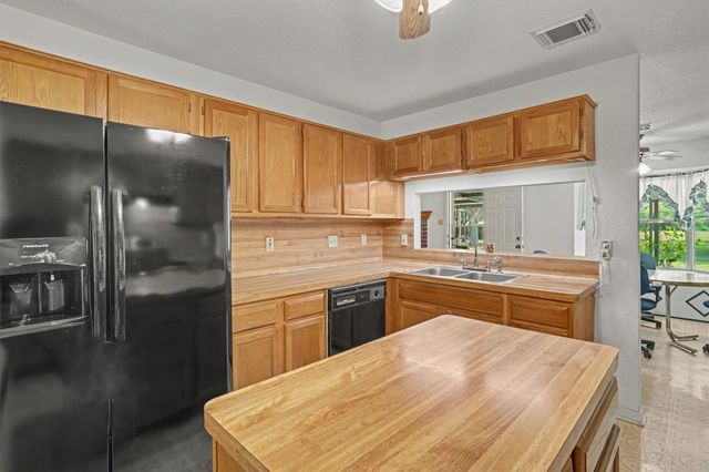 2311 Anders Lane, Kemah, TX 77565