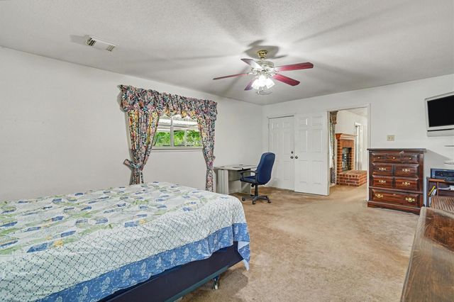 2311 Anders Lane, Kemah, TX 77565