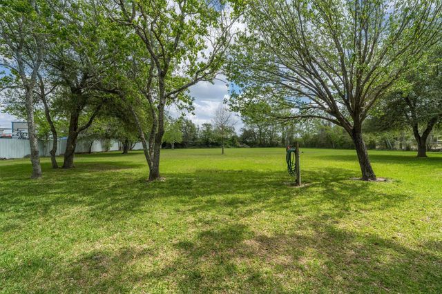 2311 Anders Lane, Kemah, TX 77565
