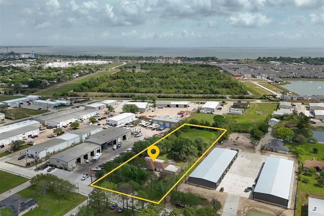 2311 Anders Lane, Kemah, TX 77565