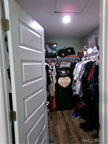 2454 W Riley Drive, Citrus Springs, FL 34434