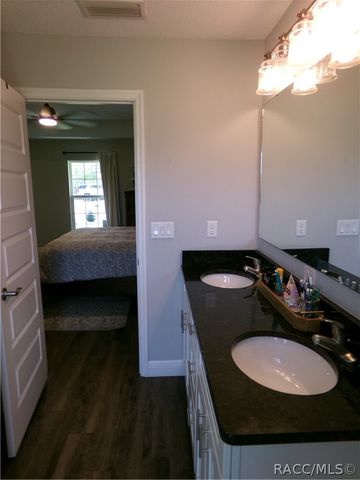 2454 W Riley Drive, Citrus Springs, FL 34434