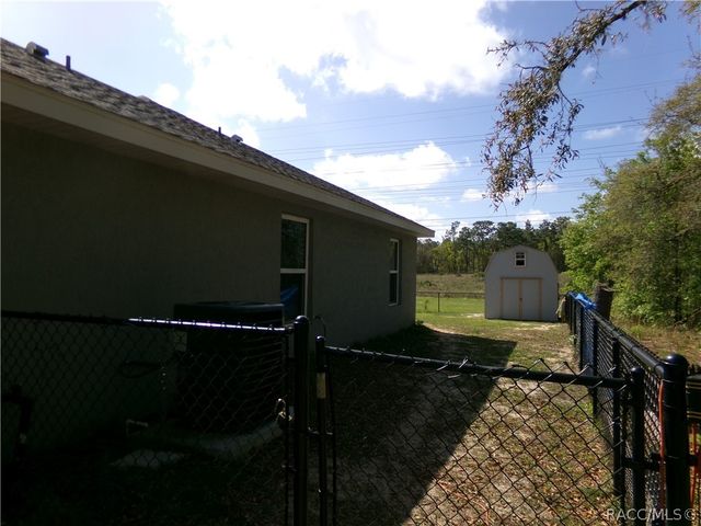 2454 W Riley Drive, Citrus Springs, FL 34434