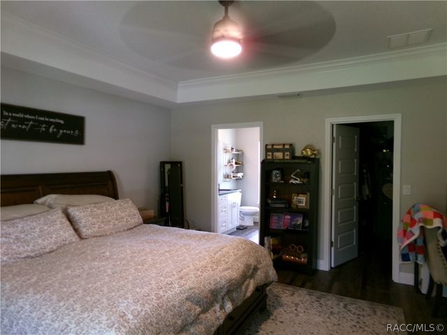 2454 W Riley Drive, Citrus Springs, FL 34434