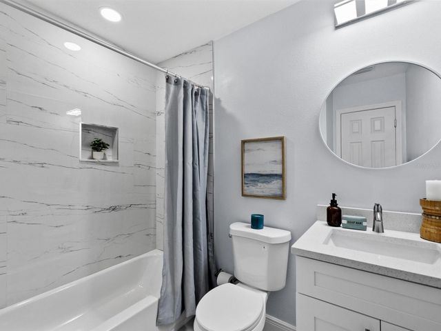4928 SHETLAND AVENUE, Tampa, FL 33615