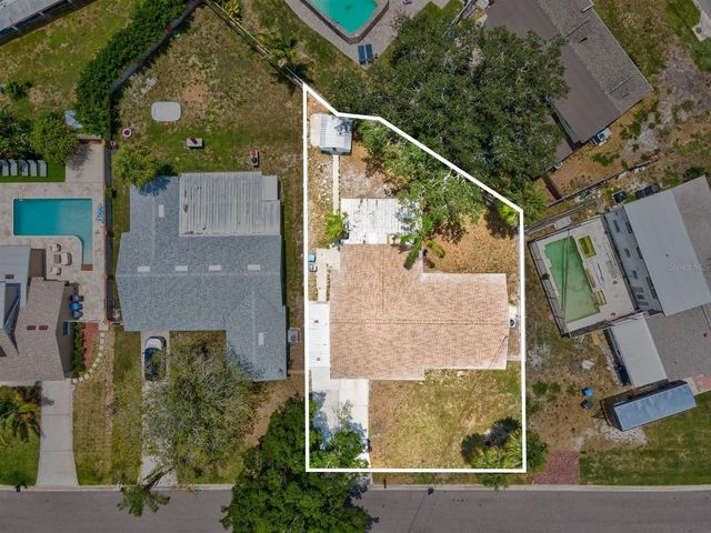4928 SHETLAND AVENUE, Tampa, FL 33615