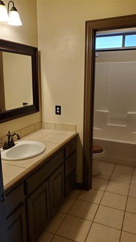 1621 Colonial Drive, Royse City, TX 75189