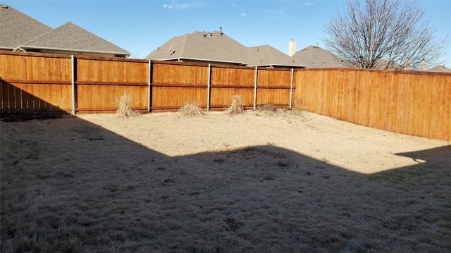 1621 Colonial Drive, Royse City, TX 75189