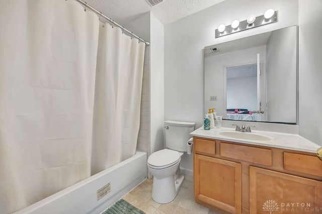 501 Meadowview Place, Trenton, OH 45067