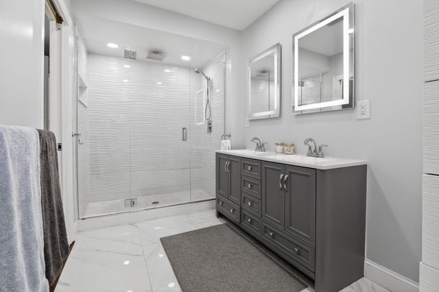 6500 SW 13th Street, Plantation, FL 33317