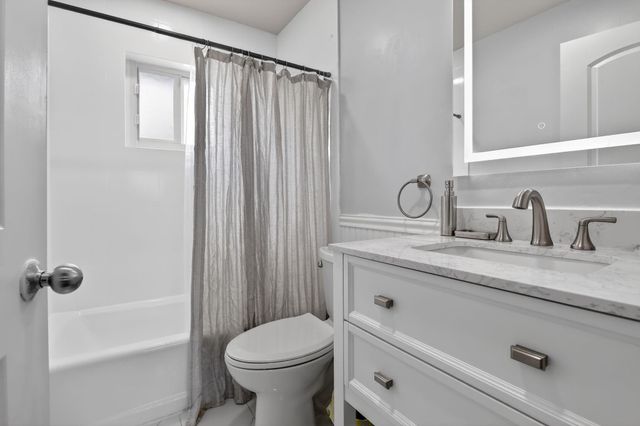 6500 SW 13th Street, Plantation, FL 33317