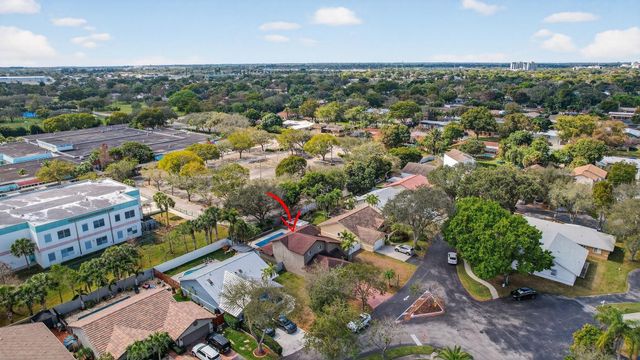 6500 SW 13th Street, Plantation, FL 33317