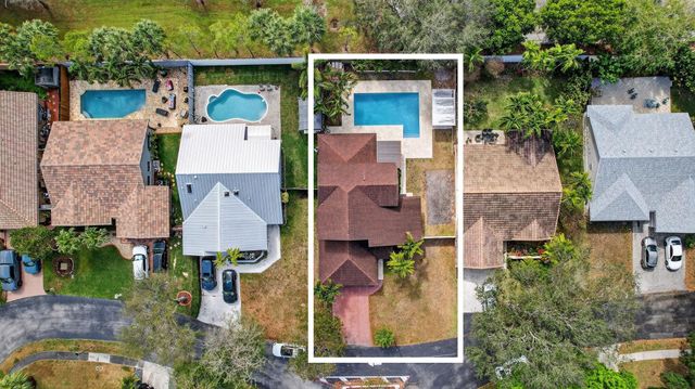 6500 SW 13th Street, Plantation, FL 33317