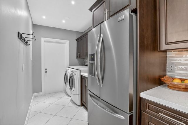 6500 SW 13th Street, Plantation, FL 33317