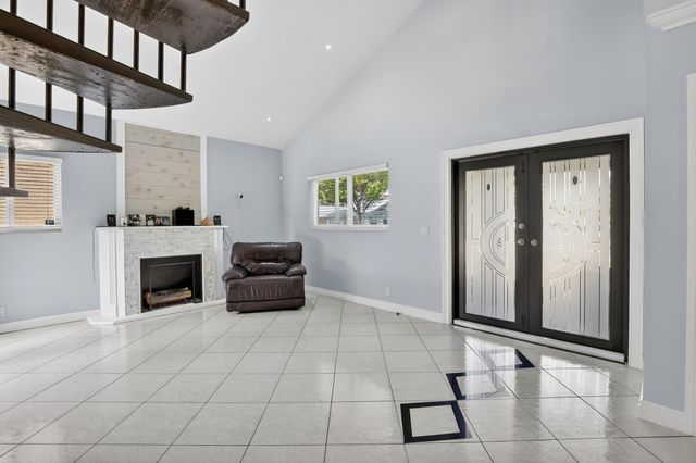 6500 SW 13th Street, Plantation, FL 33317