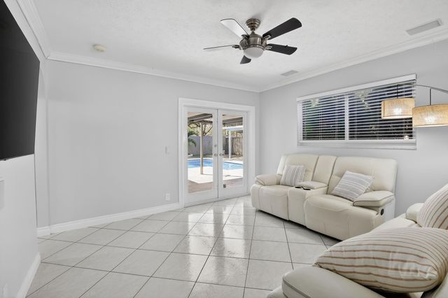 6500 SW 13th Street, Plantation, FL 33317