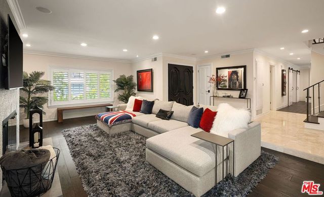 2626 Basil Lane, Los Angeles, CA 90077