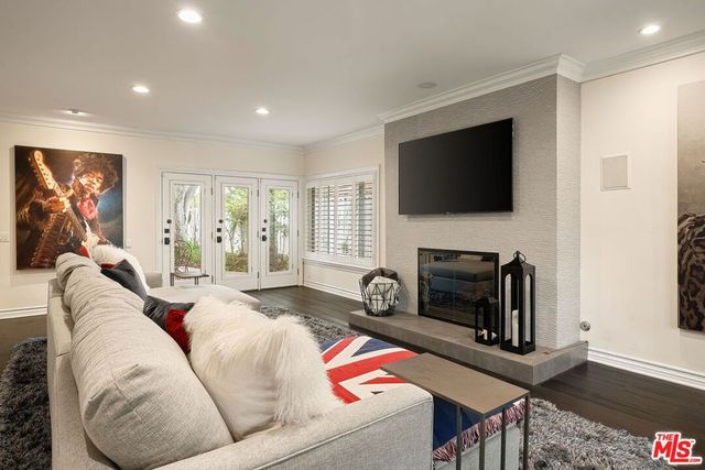 2626 Basil Lane, Los Angeles, CA 90077