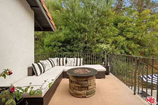 2626 Basil Lane, Los Angeles, CA 90077