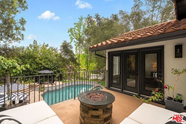 2626 Basil Lane, Los Angeles, CA 90077