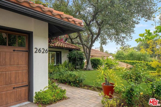 2626 Basil Lane, Los Angeles, CA 90077