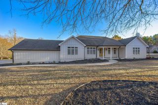 1 Sweetbriar Court, Greer, SC 29650