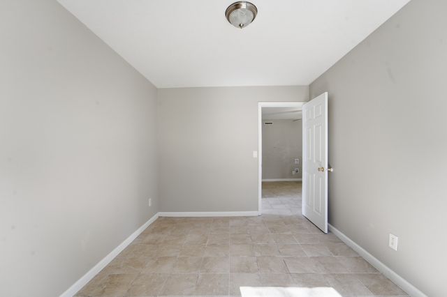 505 S 6th Street, Marshalltown, IA 50158